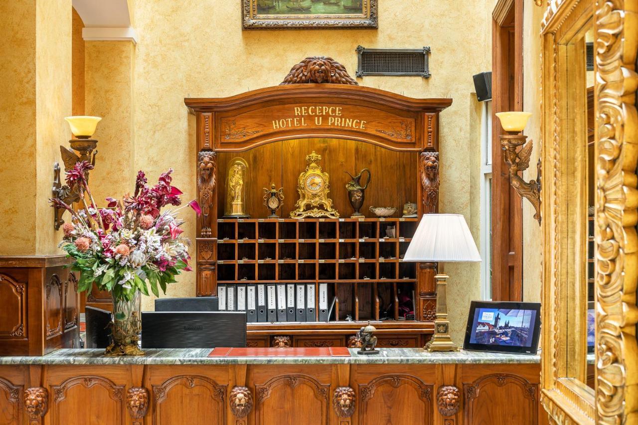 Hotel U Prince Prague By Bhg Екстериор снимка